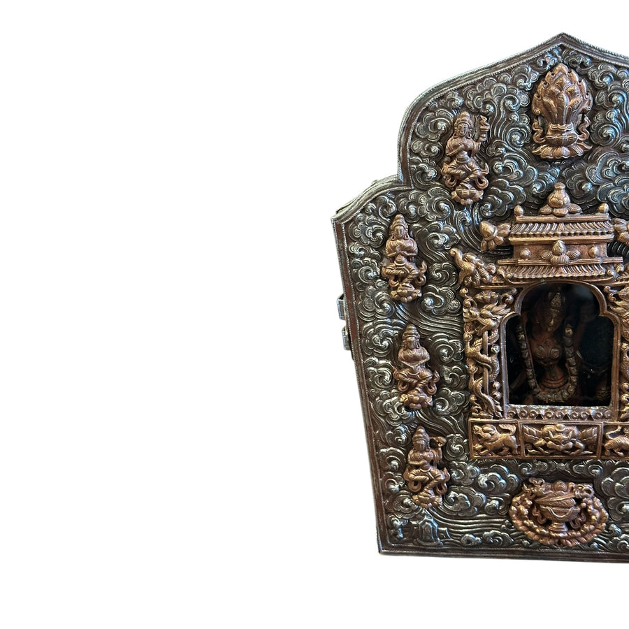 Kali Ma old Tibetan Gau amulet